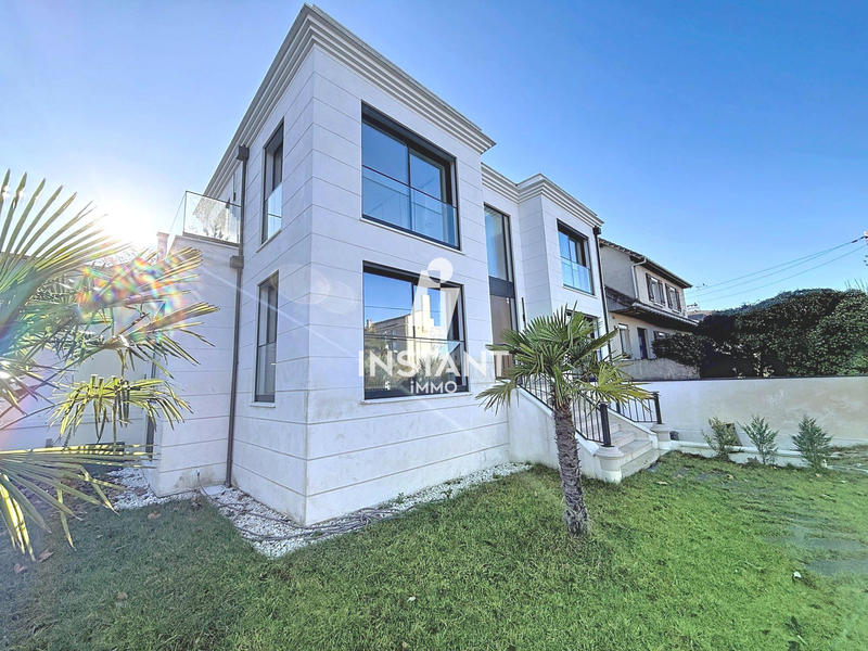 Maison contemporaine - 145 m² - 5 pièces