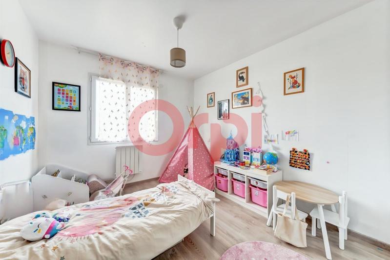 Maison - 97 m² - 4 pièces