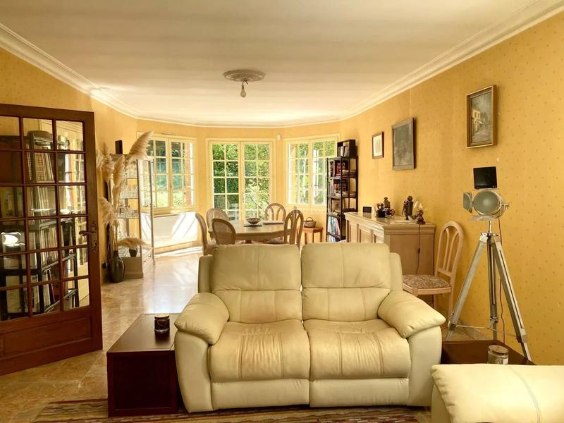 Maison - 164 m² - 6 pièces