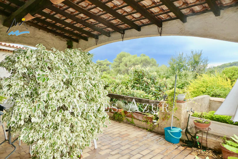 Villa - 179 m² - 5 pièces