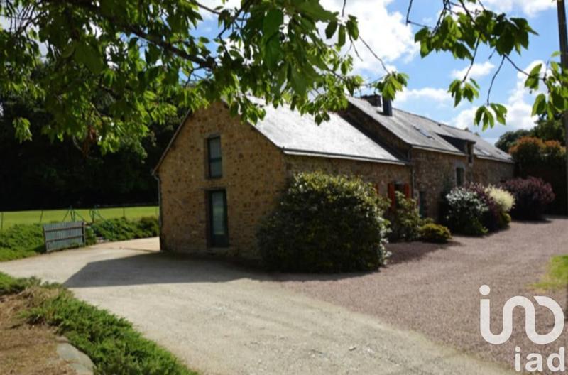 Maison - 340 m² - 15 pièces