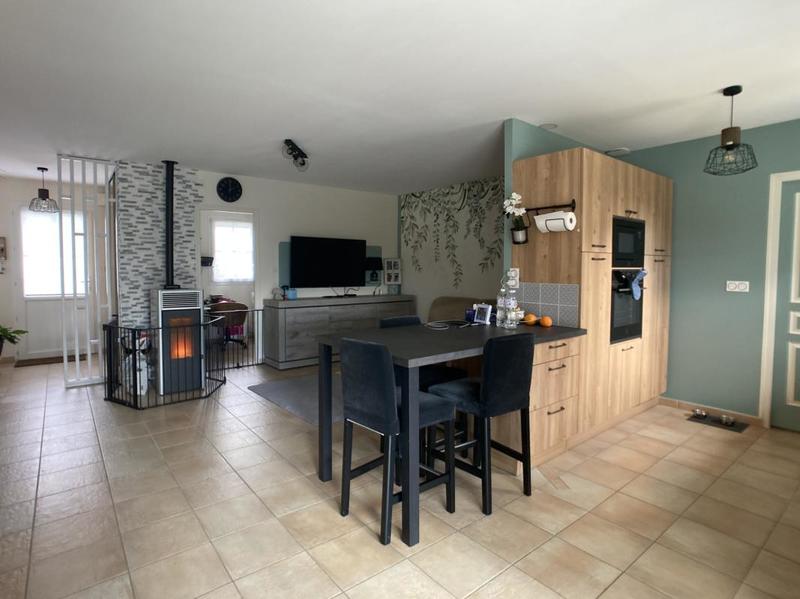 Maison - 98 m² - 4 pièces