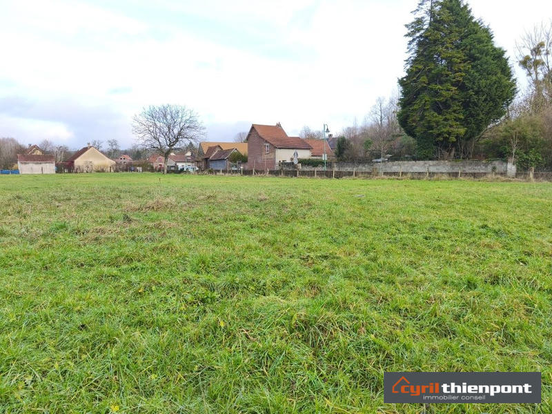 Terrain constructible - 4 139 m²