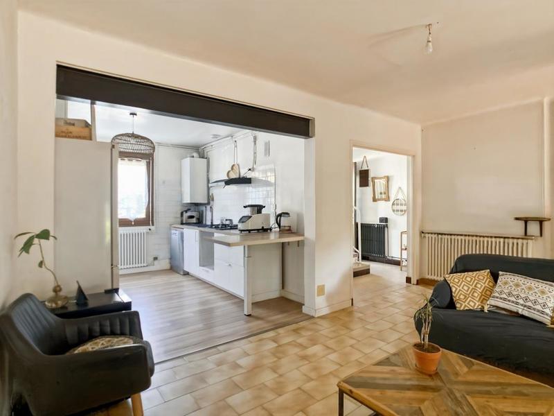 Maison - 81 m² - 4 pièces