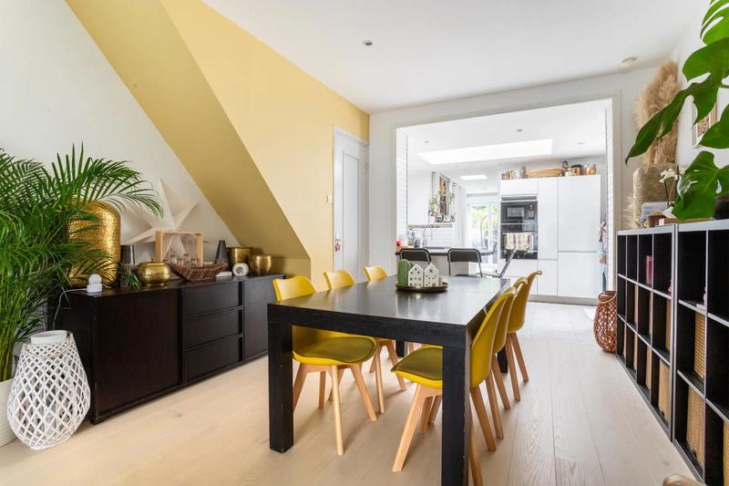 Maison - 105 m² - 6 pièces