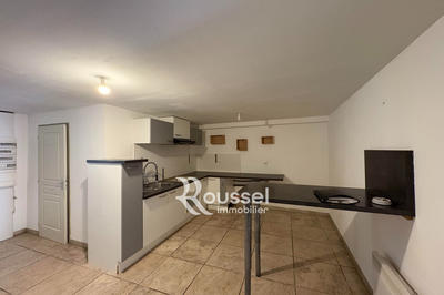 Appartement - 99 m² - 4 pièces