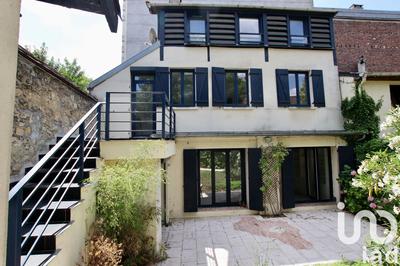 Maison - 110 m² - 5 pièces