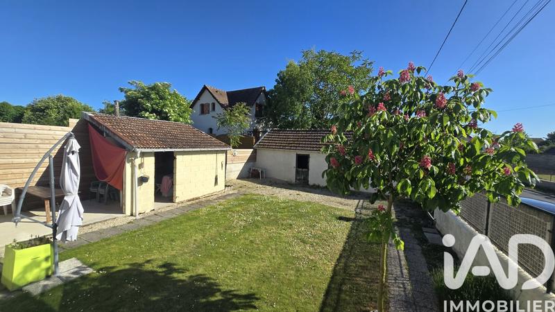 Maison - 104 m² - 4 pièces