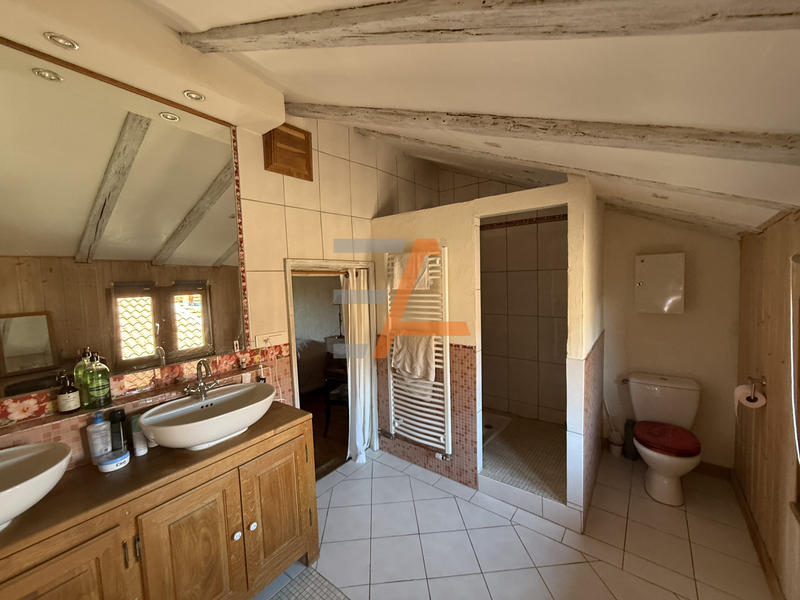 Maison - 175 m² - 6 pièces