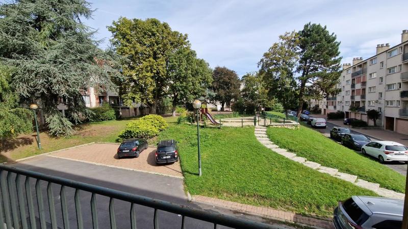 Appartement - 67 m² - 4 pièces