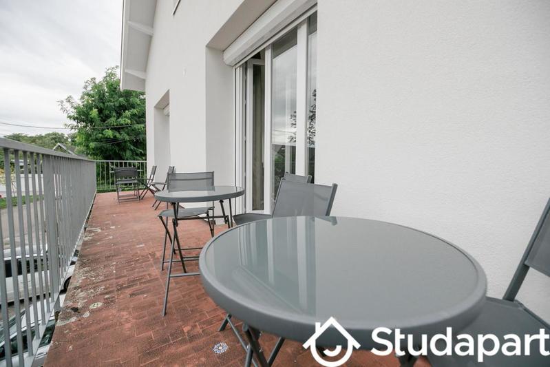 Chambre - 11 m² - 1 pièce