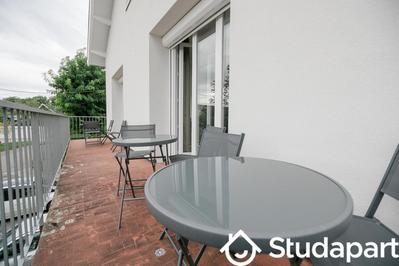 Chambre - 11 m² - 1 pièce