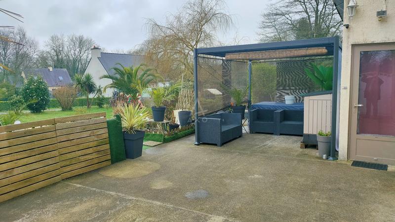 Maison - 93 m² - 5 pièces