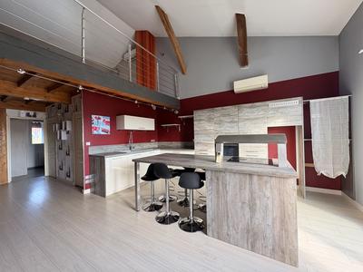 Appartement - 87 m² - 3 pièces