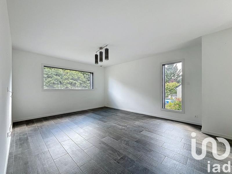 Maison - 169 m² - 8 pièces