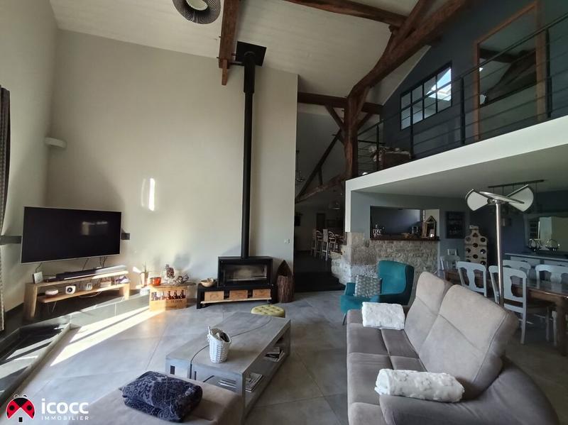 Maison - 172 m² - 5 pièces