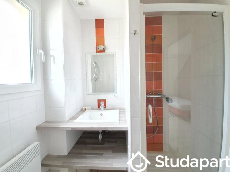 Chambre - 20 m² - 1 pièce