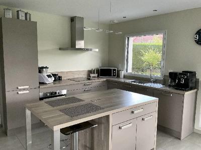 Maison - 103 m² - 4 pièces