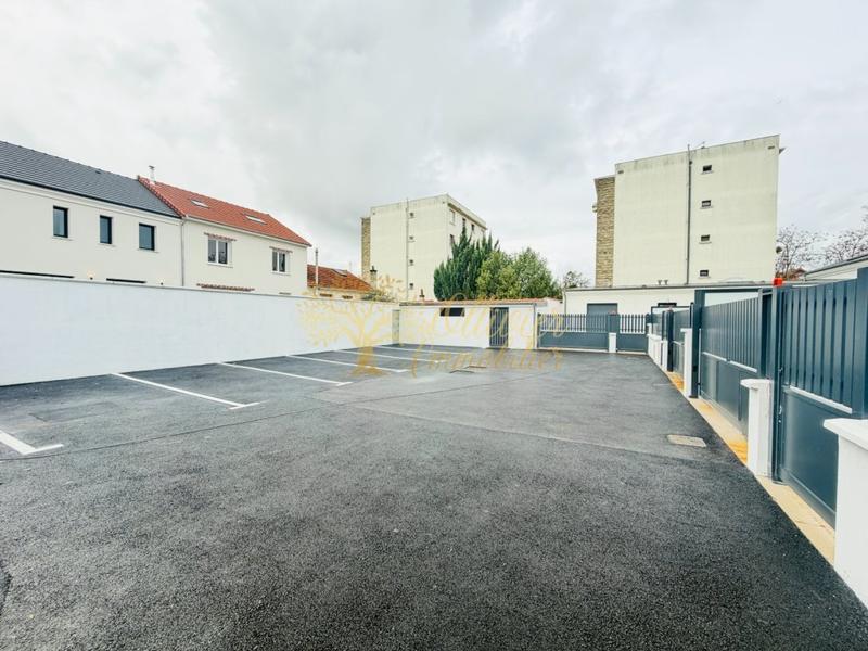 Pavillon - 99 m² - 4 pièces