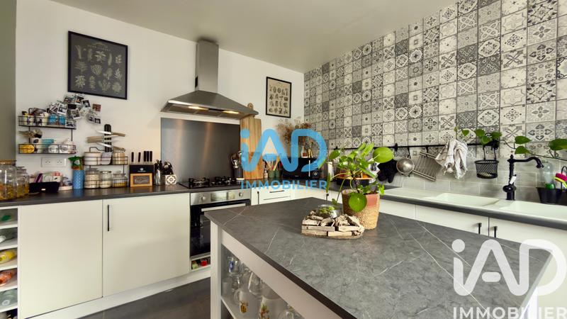 Maison - 94 m² - 4 pièces