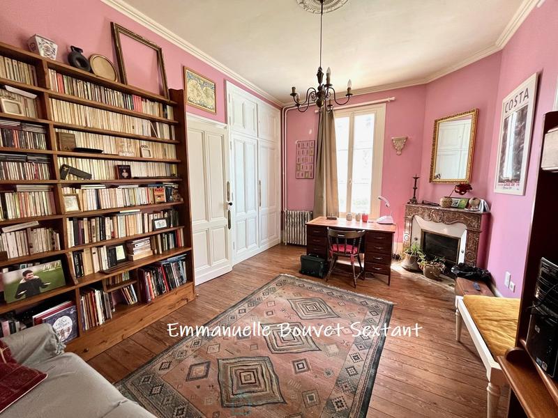 Maison bourgeoise - 180 m² - 9 pièces