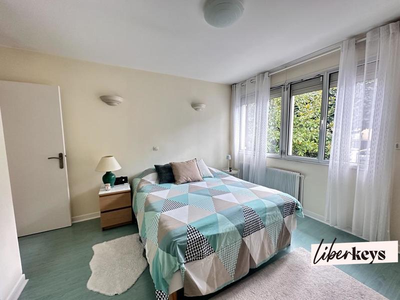 Pavillon - 85 m² - 5 pièces