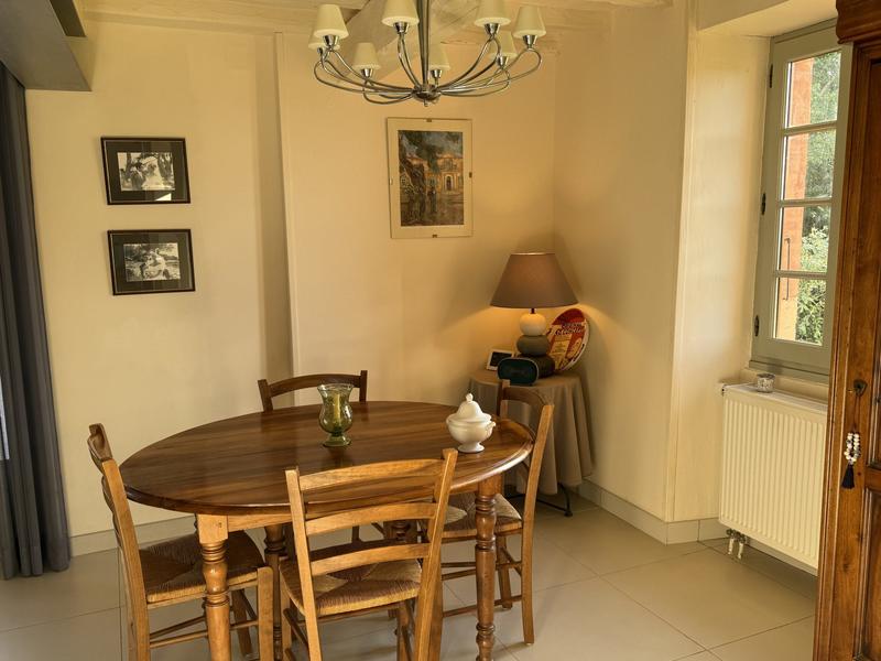 Maison ancienne - 204 m² - 7 pièces