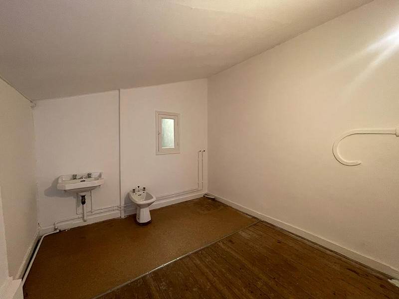 Demeure - 255 m² - 8 pièces