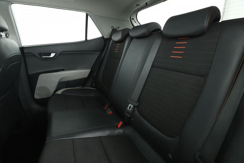 Kia Stonic 1.6 CRDi Isg Launch Edition 110 ch