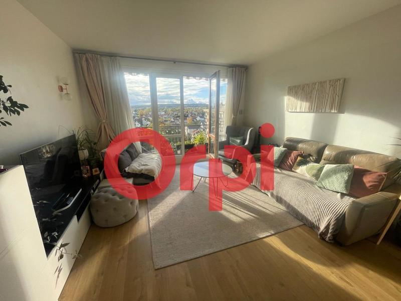 Appartement - 75 m² - 3 pièces