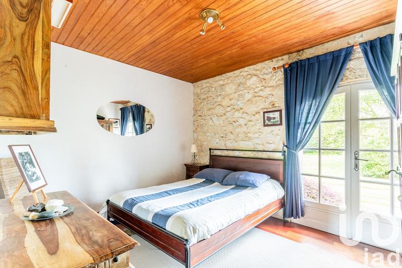 Maison - 314 m² - 10 pièces