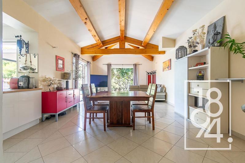 Maison - 109 m² - 4 pièces