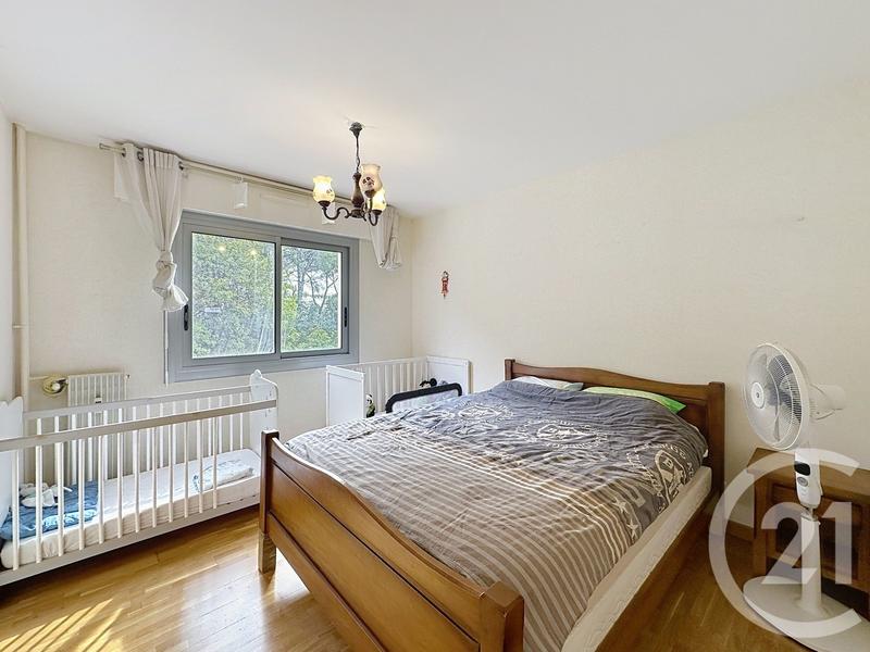 Appartement - 87 m² - 4 pièces