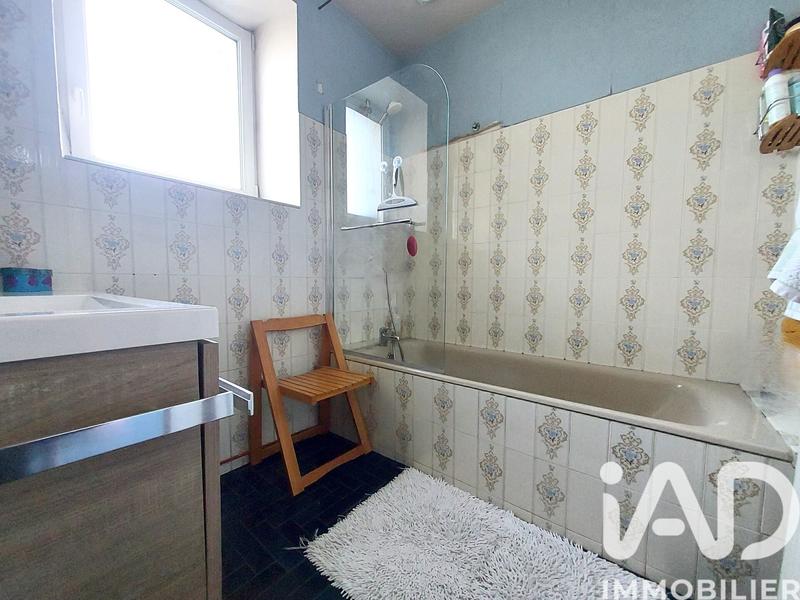 Maison - 175 m² - 9 pièces