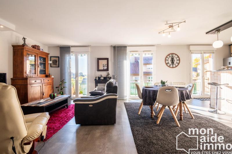 Appartement - 83 m² - 4 pièces