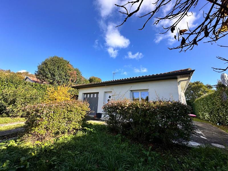 Maison - 100 m² - 5 pièces