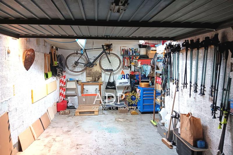 Appartement - 77 m² - 4 pièces