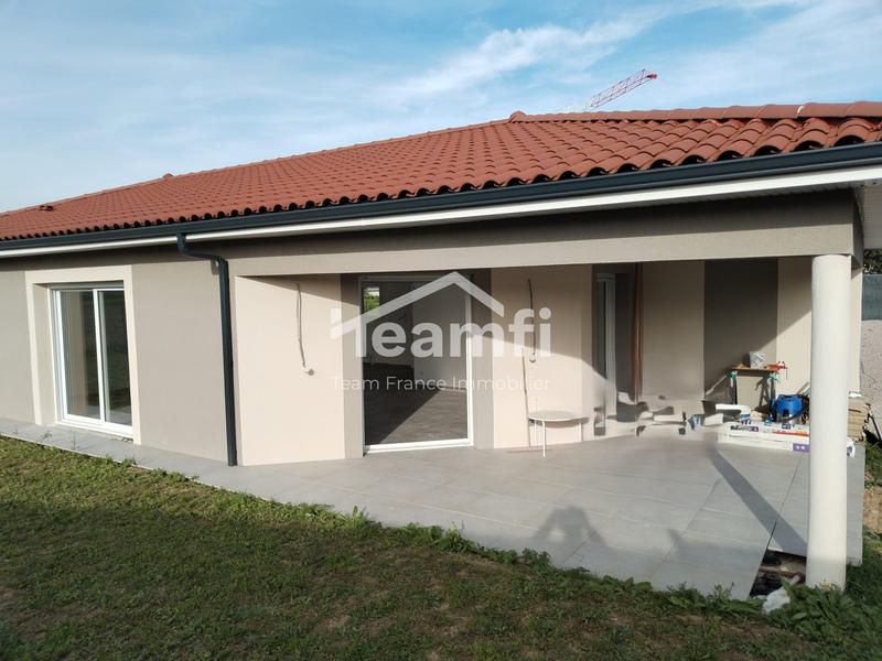 Maison - 104 m² - 6 pièces