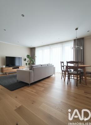 Appartement - 92 m² - 5 pièces