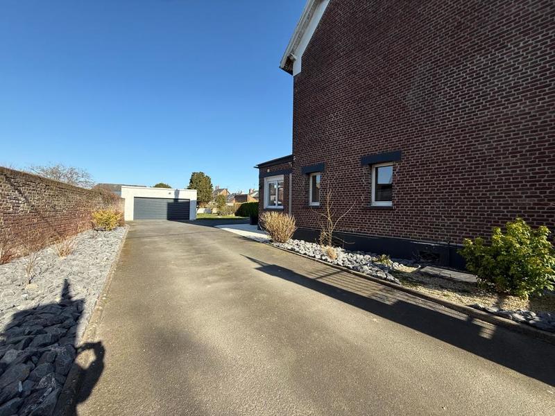 Maison - 140 m² - 3 pièces