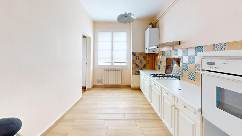 Appartement - 79 m² - 3 pièces