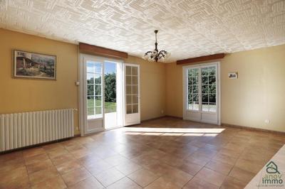 Maison - 166 m² - 7 pièces