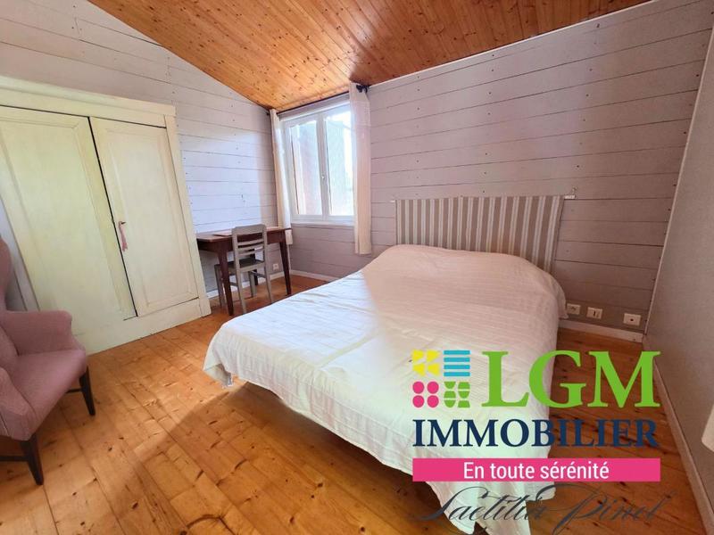 Maison - 206 m² - 8 pièces