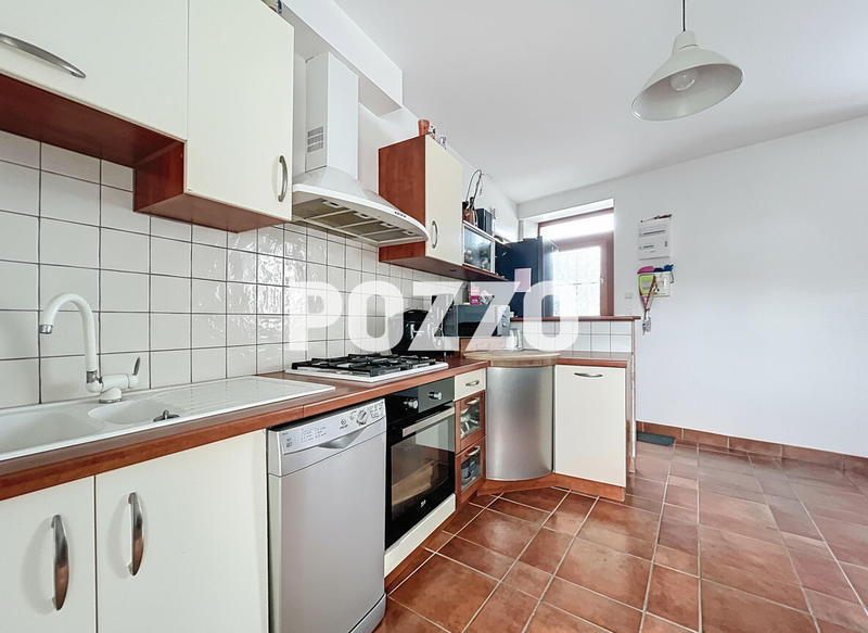 Maison - 86 m² - 5 pièces