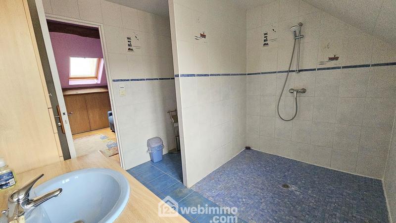 Maison - 171 m² - 6 pièces