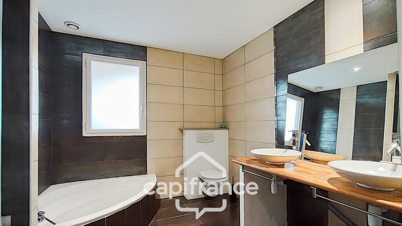 Maison - 170 m² - 7 pièces