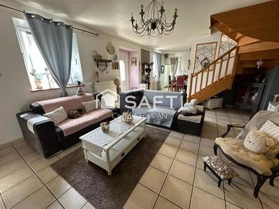 Maison - 167 m² - 8 pièces