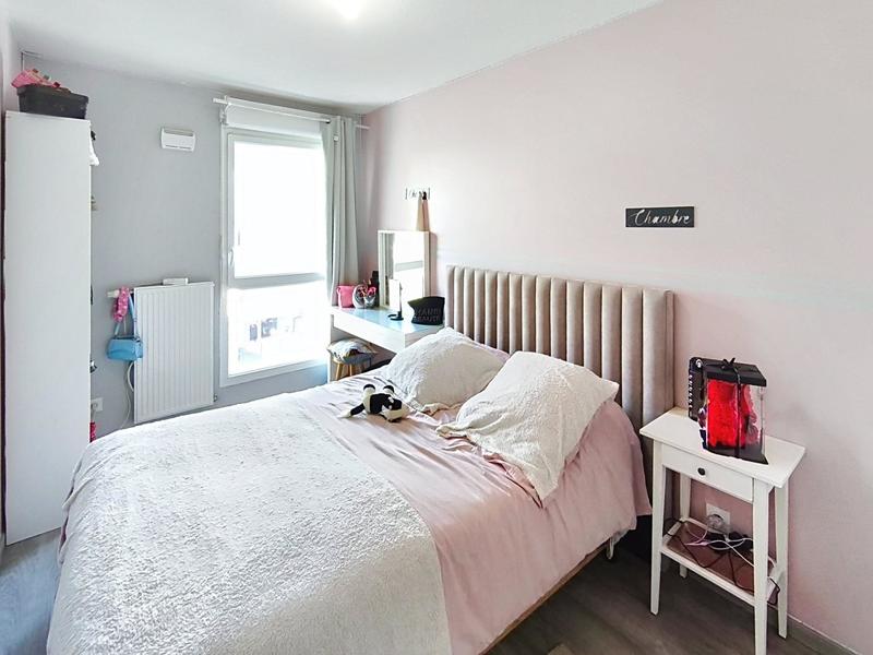 Appartement - 94 m² - 5 pièces