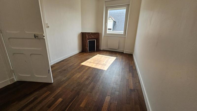 Maison - 100 m² - 6 pièces