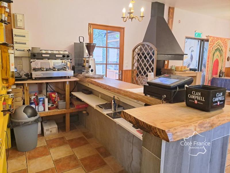 Fonds de commerce - Local commercial - 113 m²